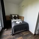 Hotel East-riverside Boardinghouse *